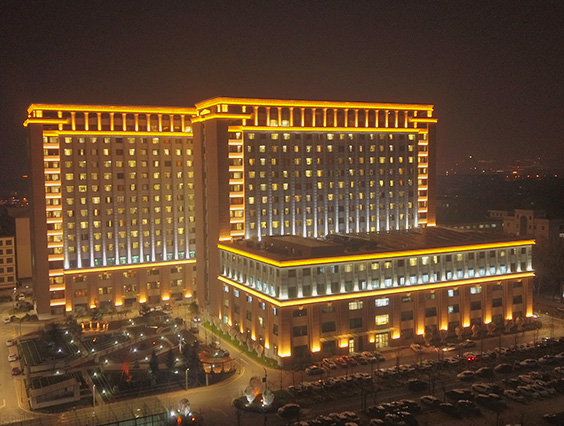 以燈傳情，致敬白衣戰(zhàn)士——醫(yī)療建筑景觀照明