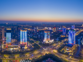紅動潮城！勇電城市級燈光智控平臺助力海寧演繹時代精彩